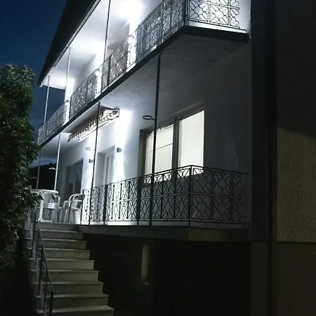 Kuca Za Odmor Zivkovic - Strmosten Apartment